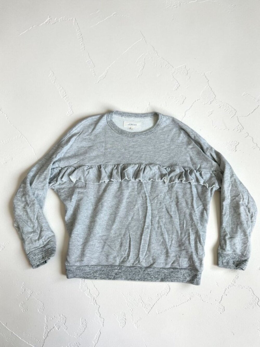 THE GREAT Gray Ruffle Crewneck Sweatshirt Size 0